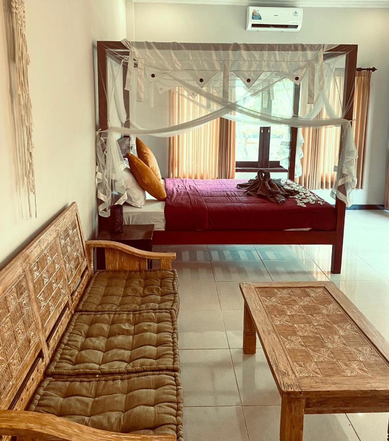 Ubud River Campuhan Villa Buitenkant foto